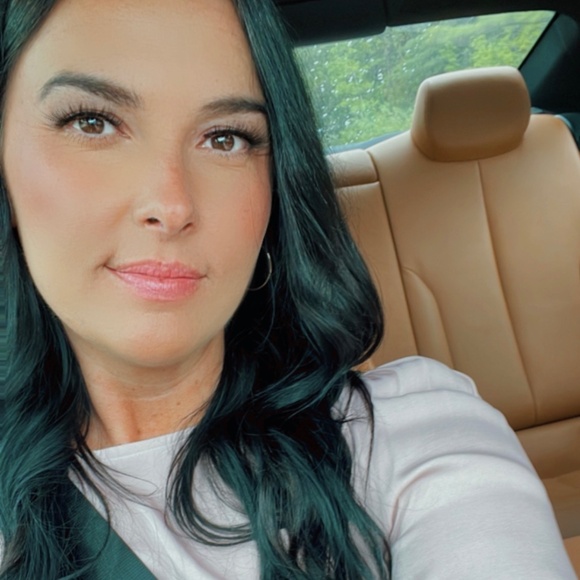 Meet your Posher, Rose - Picture 2 of 2